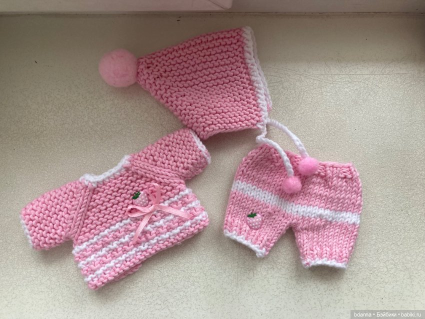 Вязанные комплекты на пупсят (фото 8)