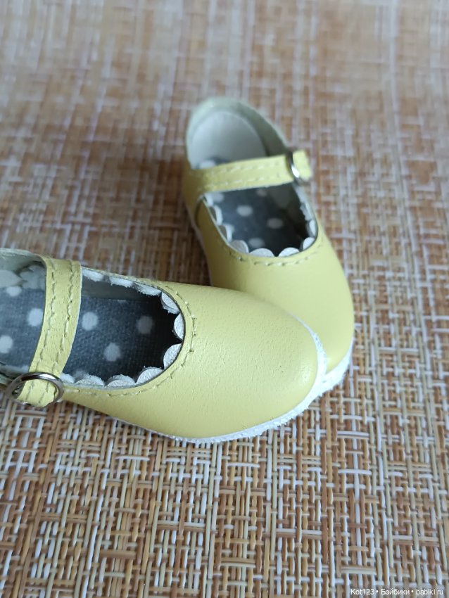 Туфельки для Руби Ред Ruby Red Fashion Friends (фото 2)