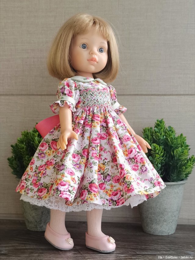 "Розовые розы" для Паолы Рейна