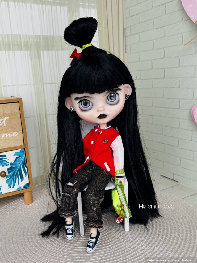 Кукла Блайз Кастом брюнетка (фото 7)