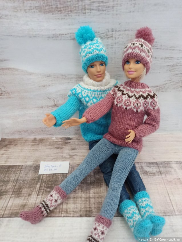 Вязаная одежда на кукол 30 см (фото 6)