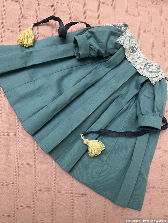 Платье для антикварной куклы (фото 2)