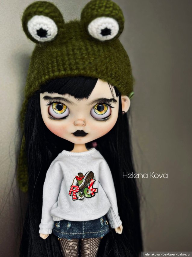 Кукла Блайз Кастом брюнетка (фото 3)