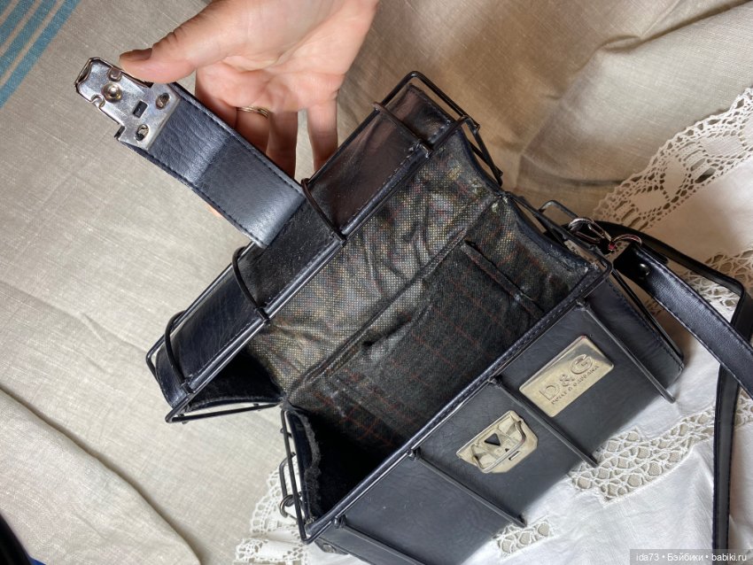 Сумка в металлической клетке - «переноска» для кукольных нужностей и кукол (фото 5)