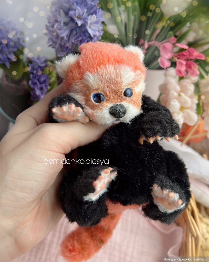 Красная панда Агустус — Авторские игрушки (фото 2)