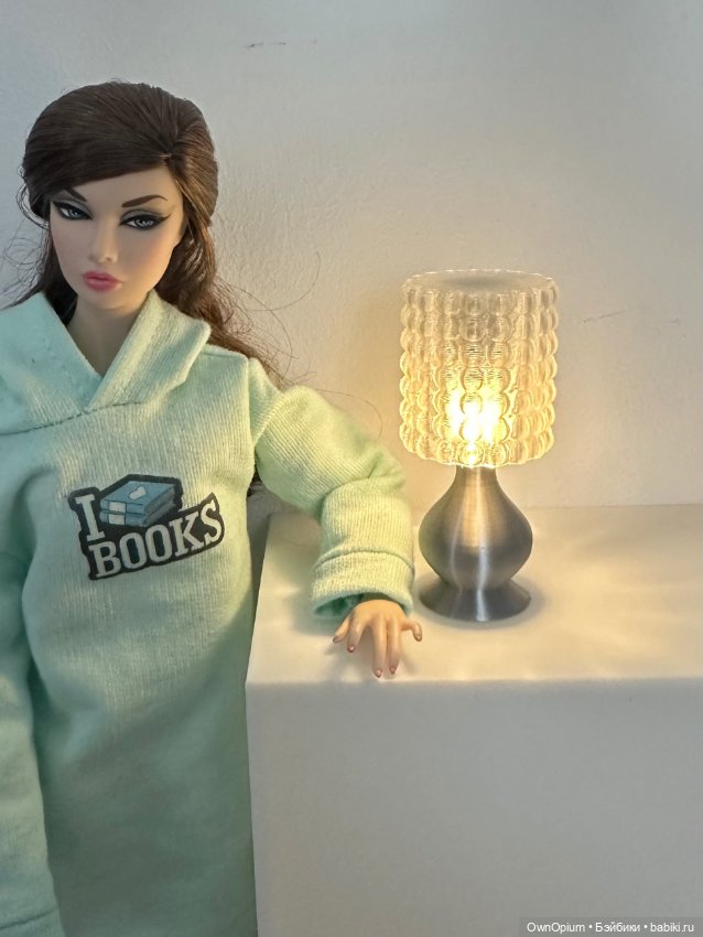 Лампа (пузырьковый абажур, серебристое основание)