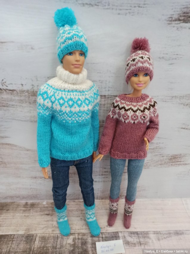 Вязаная одежда на кукол 30 см (фото 2)