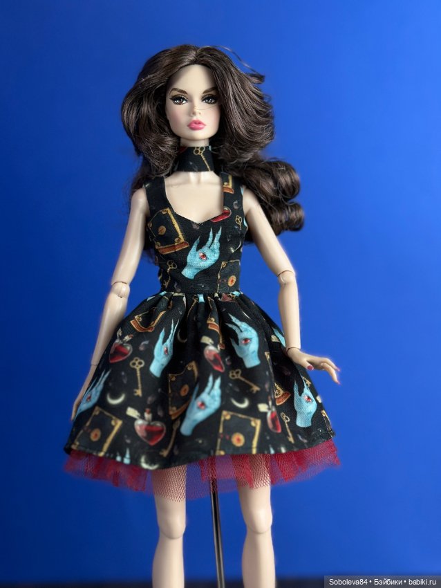 Платье для Поппи Паркер — Одежда для кукол