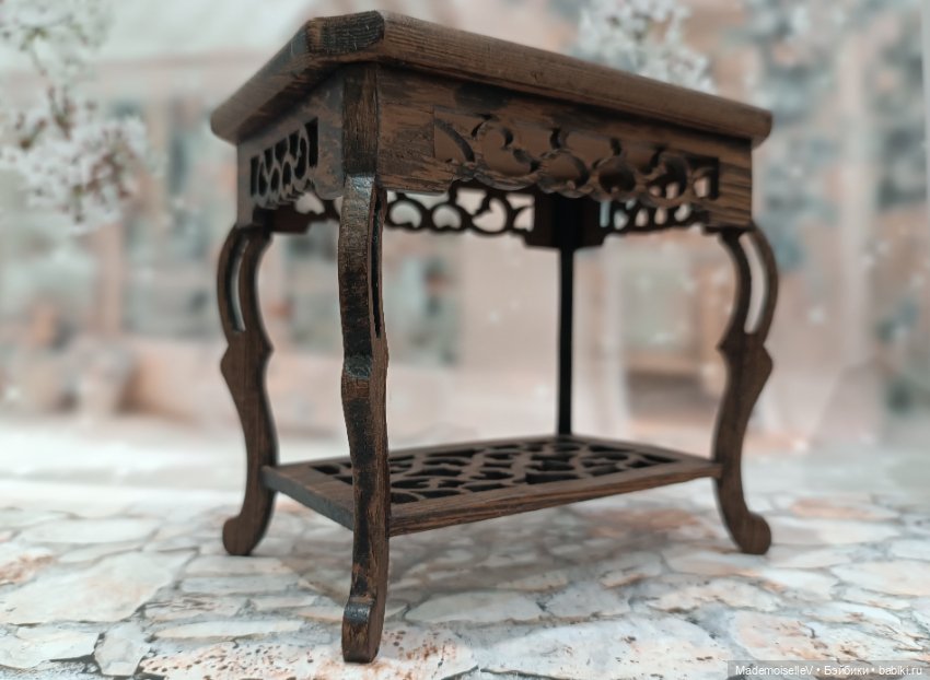 Столик натуральное дерево резное (фото 7)