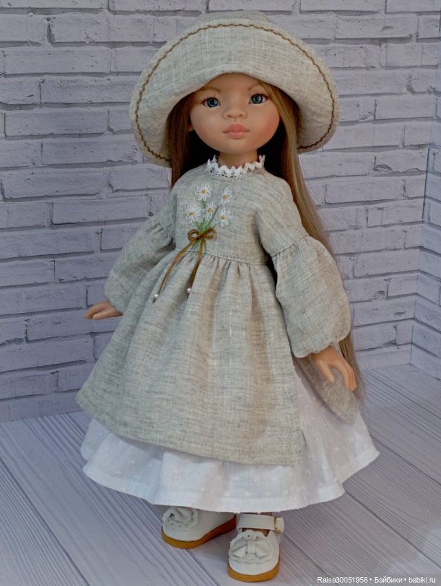 Платье , шляпа для кукол Паола Рейна 32-34 см