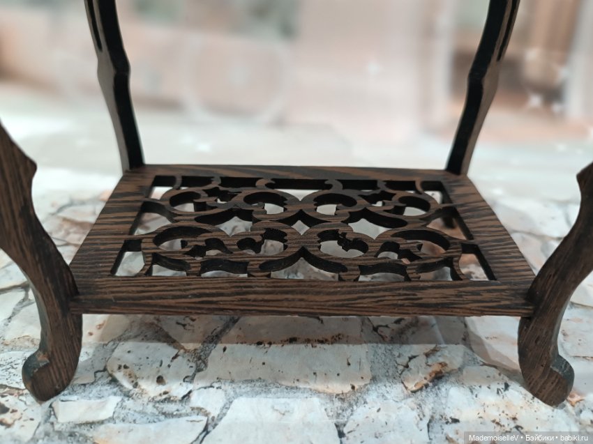 Столик натуральное дерево резное (фото 8)