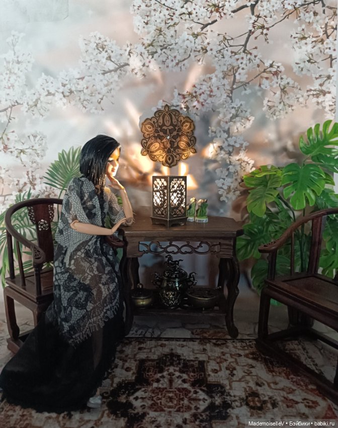 Столик натуральное дерево резное (фото 5)