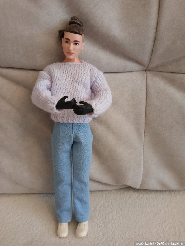 Пучек на теле Стивена Тревога из села Райский остров (фото 5)