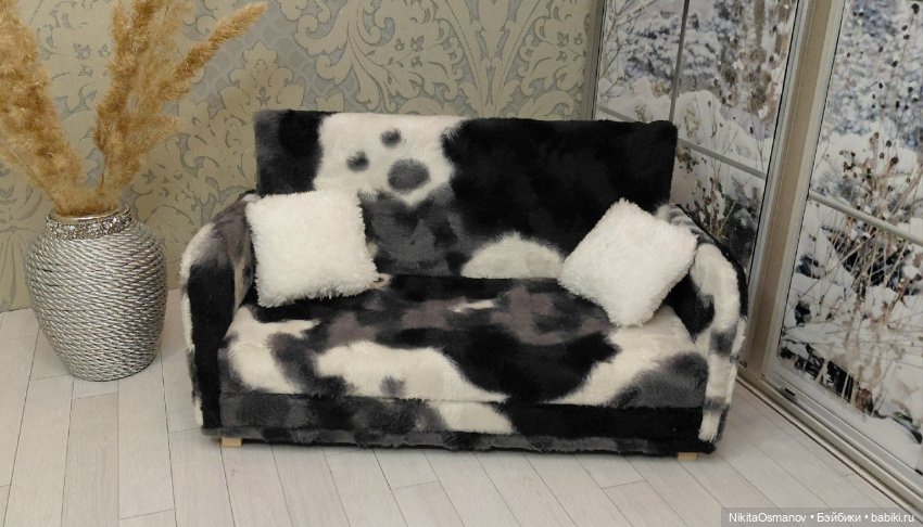 Меховой диван для кукол Paola Blythe integrity poppy mizi momoko barbie 1:6
