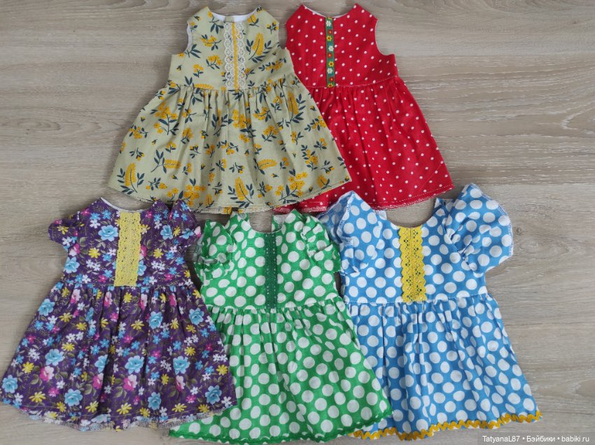 Платья для кукол СССР и современных (фото 5)