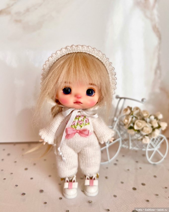 Комбинезон и чепчик на Об11