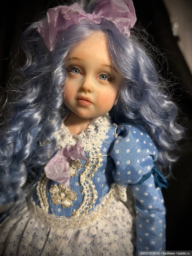 Девочка с голубыми волосами (фото 4)