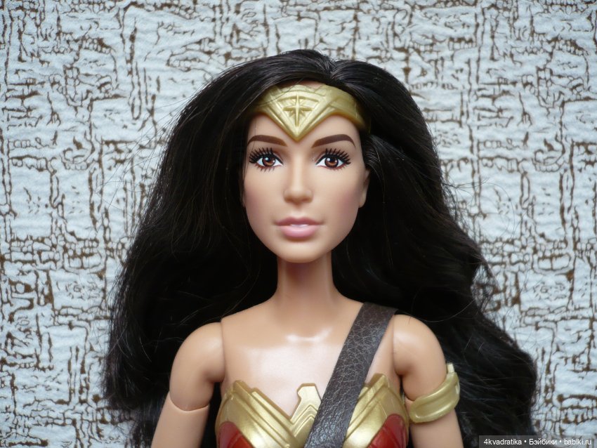 Кукла Барби Диана Чудо-женщина (фото 4)