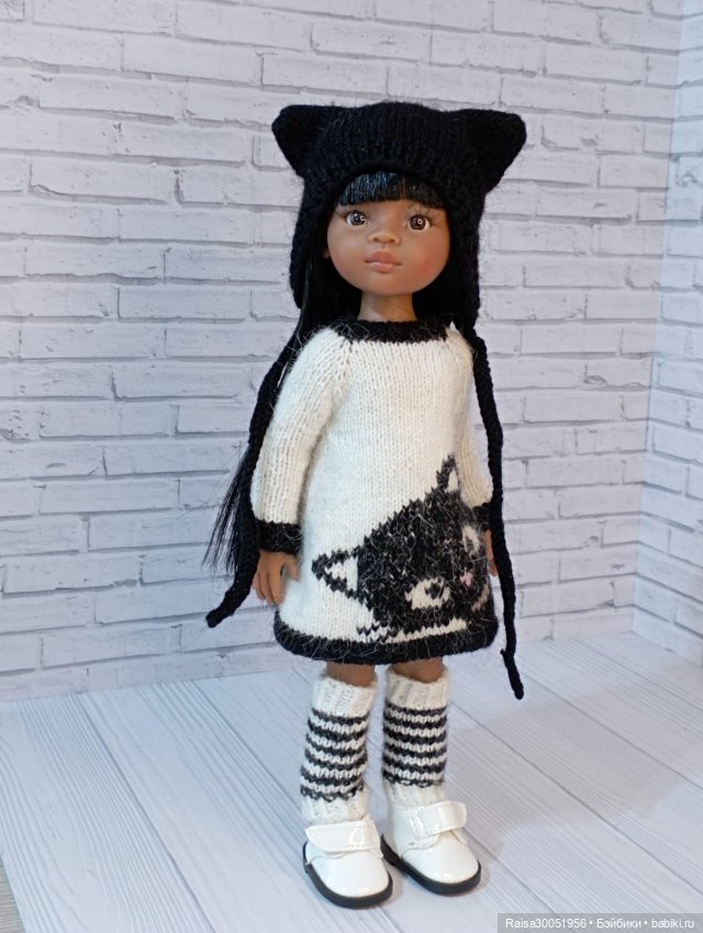 Платье,шапка, гетры для кукол Паола Рейна 32-34 см