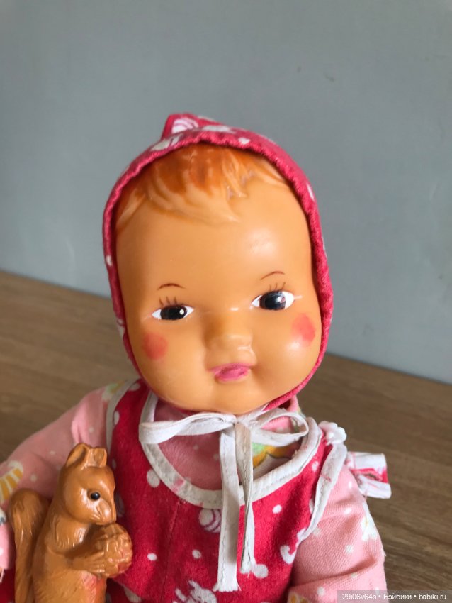 Пупс ползунок Горьковской с игрушкой (фото 3)