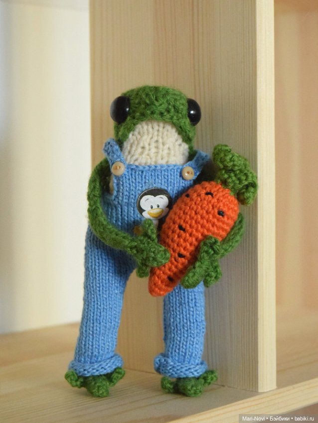 Вязаные лягушки — Авторские игрушки (фото 2)
