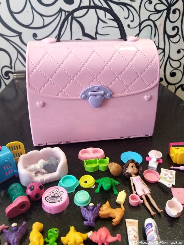 Сумочка домик с аксами и куколкой (фото 2)