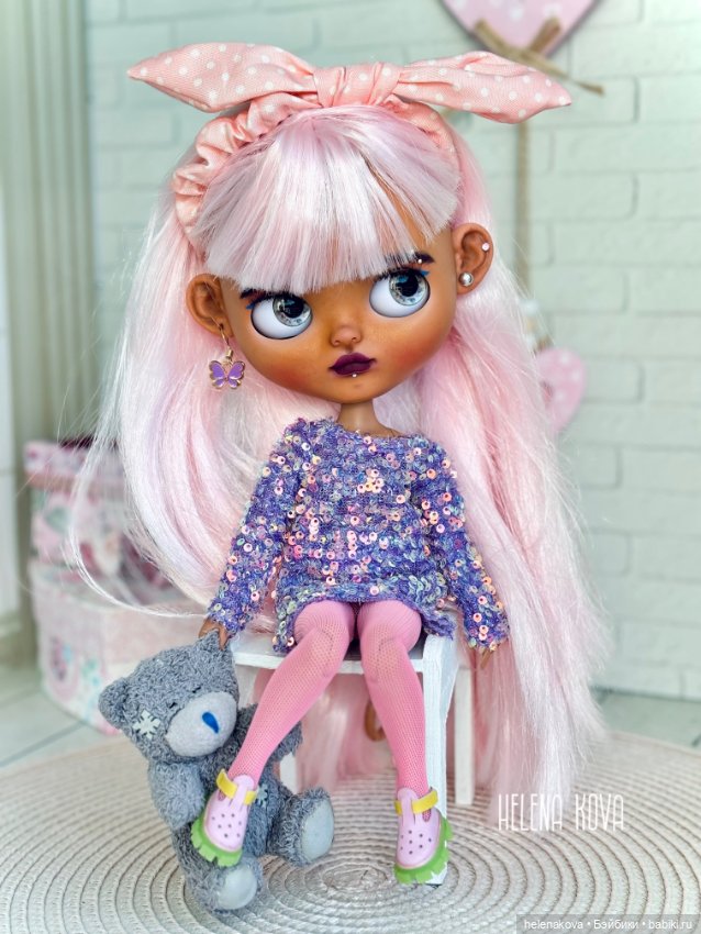 Кукла Блайз кастом розовые волосы (фото 3)