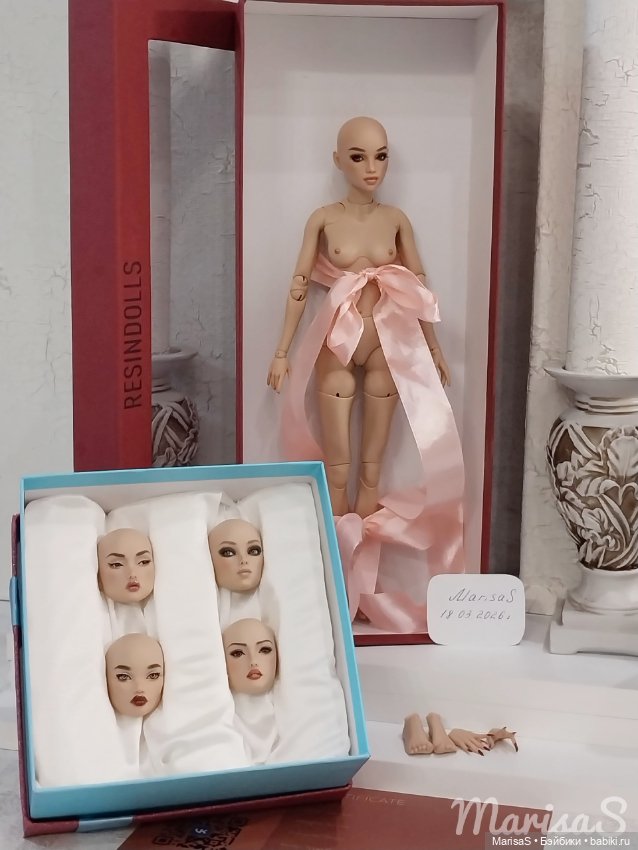 Кукла Resindolls с пятью лицами