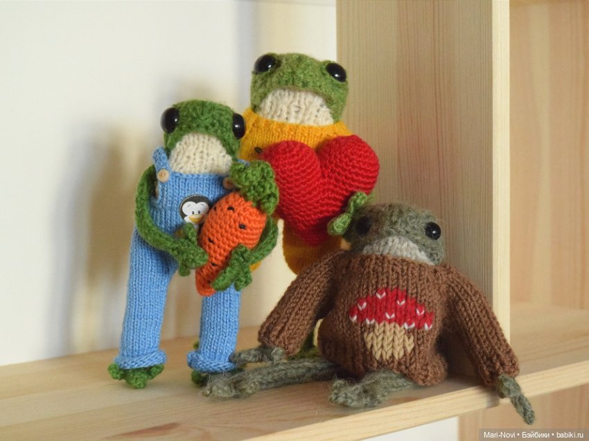 Вязаные лягушки — Авторские игрушки (фото 4)
