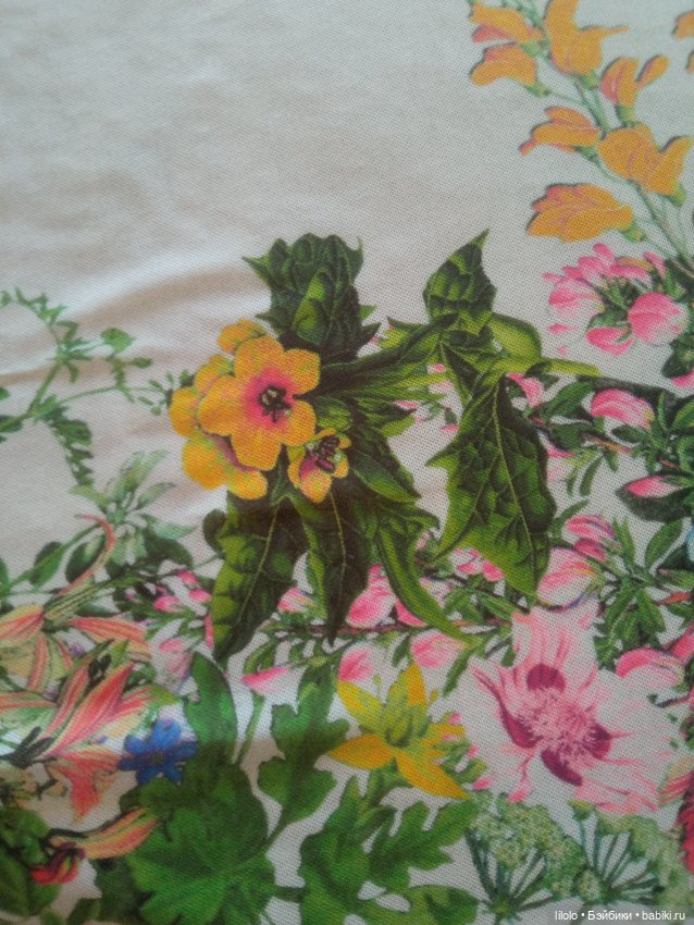 Отрезики разной расцветки для кукольного рукоделия