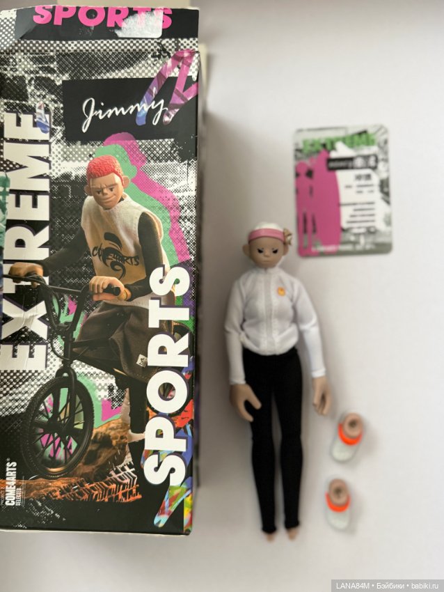 Продам Экшн-фигурку Ненси