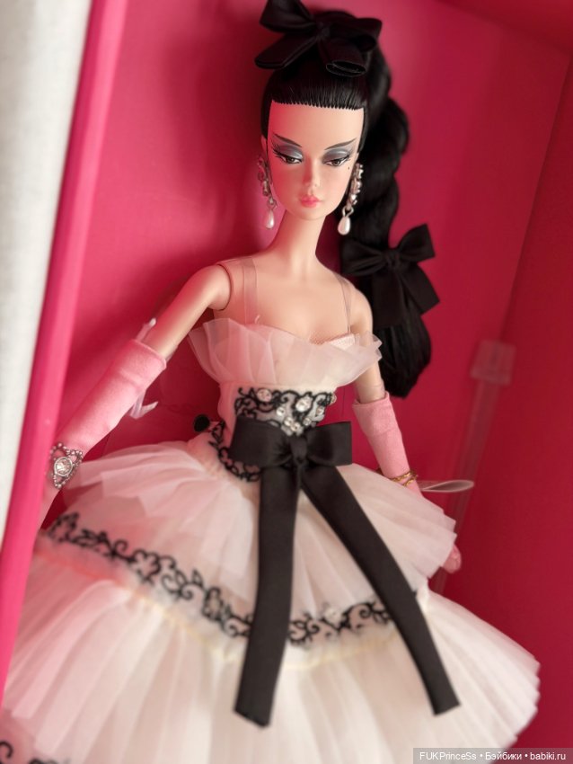 Barbie Fashion Model Collection Doll 4 Барби (фото 2)