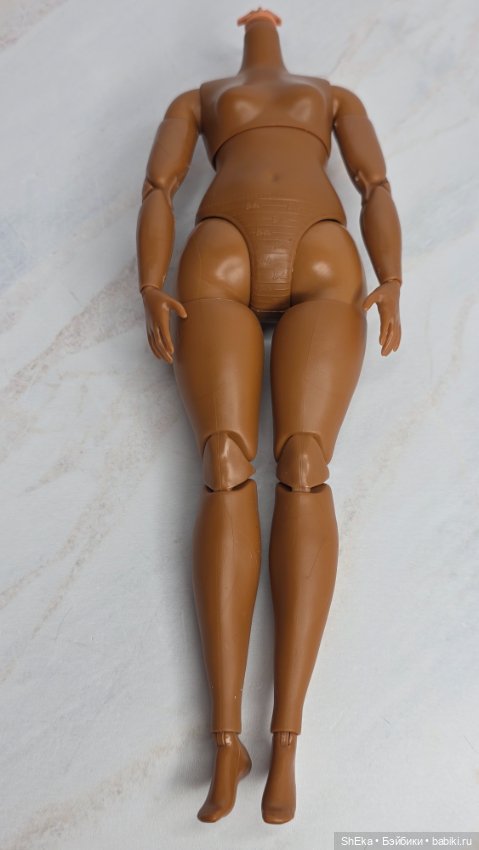 Тело Barbie Looks #2 — Игровые куклы (фото 2)