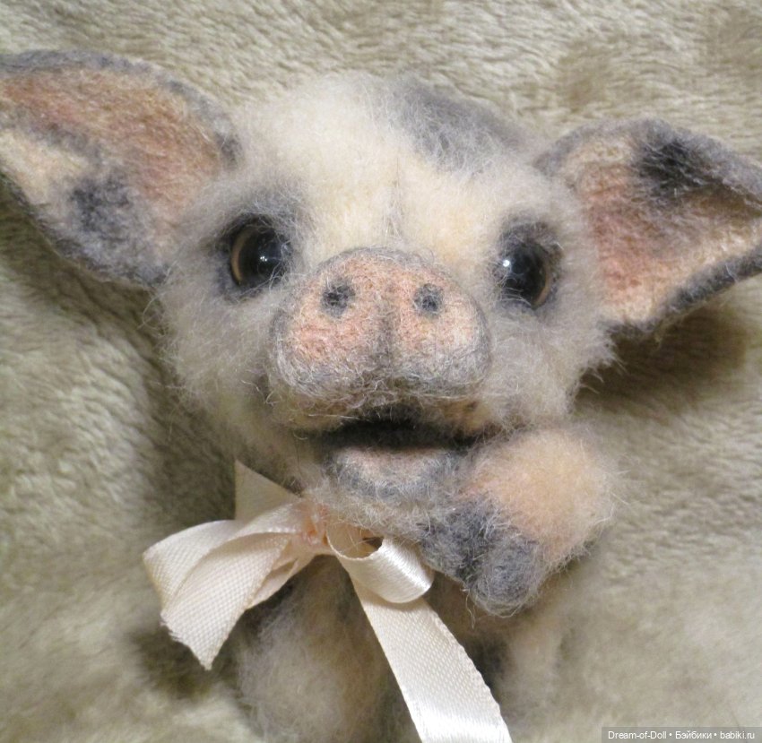 Брошь "Поросёнок" — Авторские игрушки