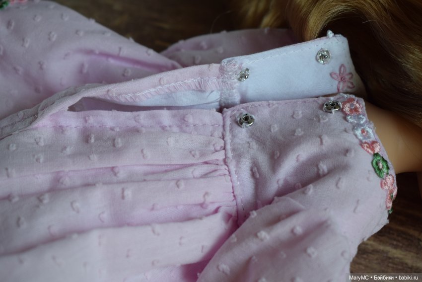 Кукла Паола Рейна Даша с челкой Ирене флорист нюд (фото 6)