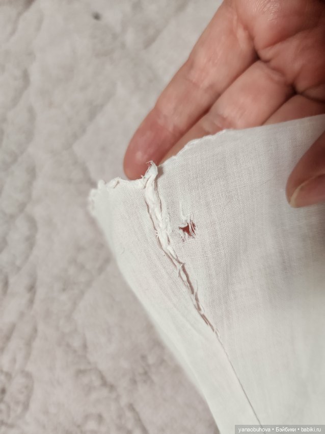 Винтажные платья из тончайшего хлопка с вышивкой для средних и больших кукол