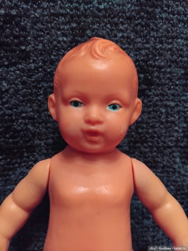 Редкий несюмчик с хохолком