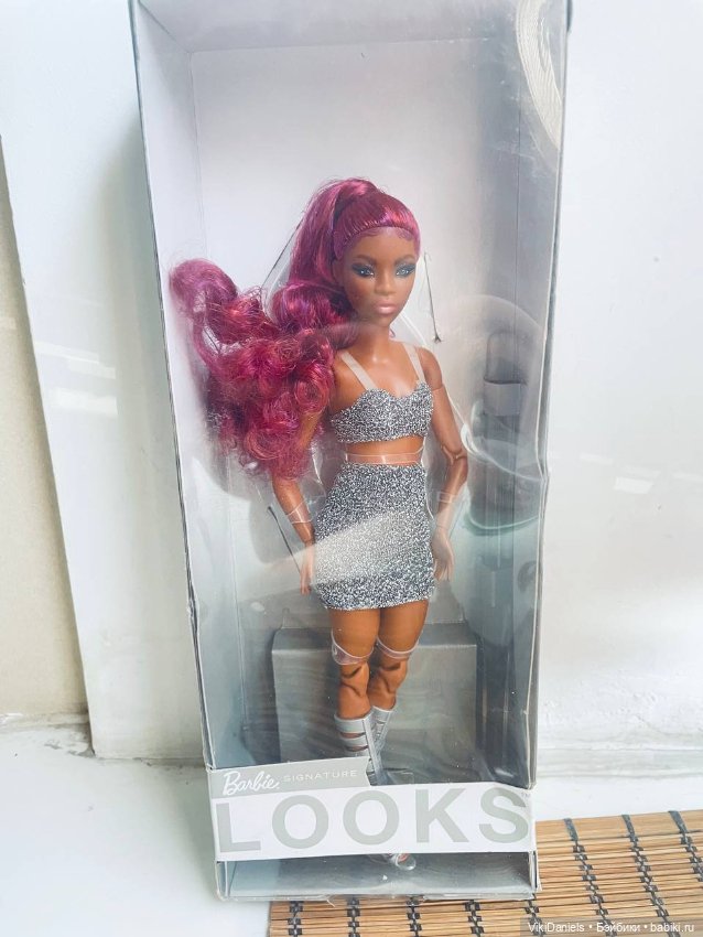 Barbie looks Тамика — Игровые куклы