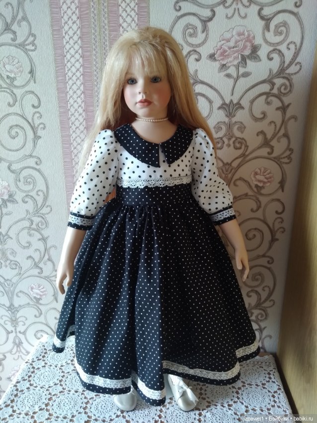 Платье для большой куклы 70см