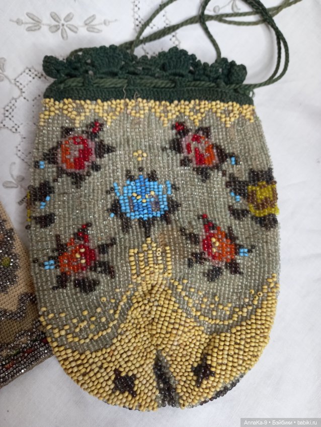 Антикварные сумочки для mignonette и больших куколок (фото 4)