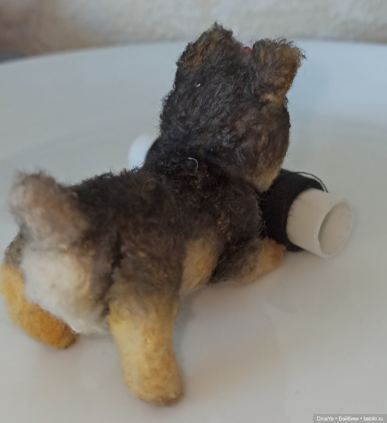 Вязанная микрофигурка Йорк (фото 5)