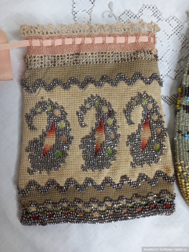 Антикварные сумочки для mignonette и больших куколок (фото 5)