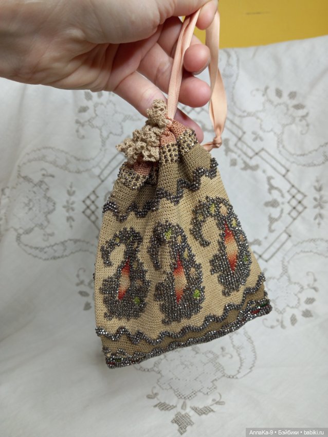 Антикварные сумочки для mignonette и больших куколок (фото 7)