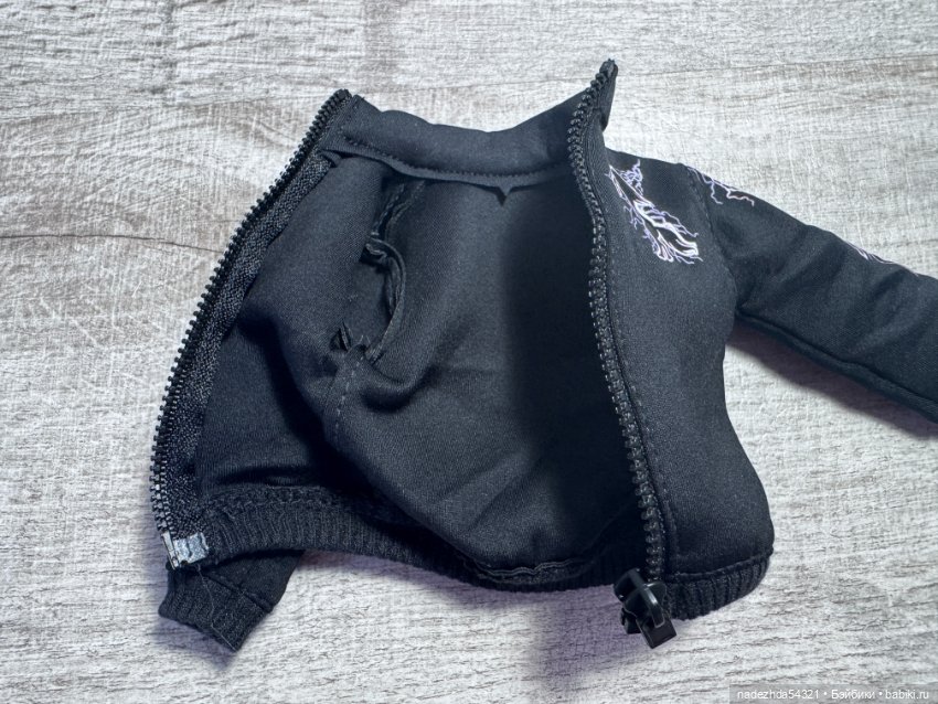 Частичный аутфит Кена Райана Гослинга из сета "Сцена у костра" по фильму "Барби" (фото 3)