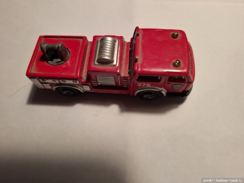 Винтажные машинки 1:24 — Винтажные куклы и игрушки детства (фото 3)