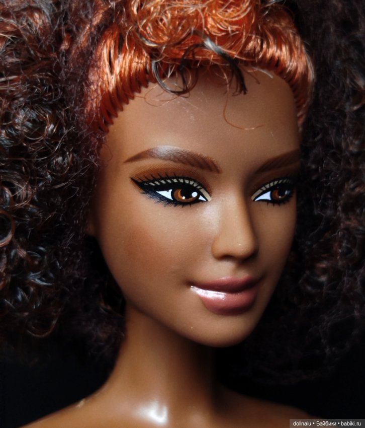 Танго из набора You create Barbie basics dolls kit 2026 (фото 2)