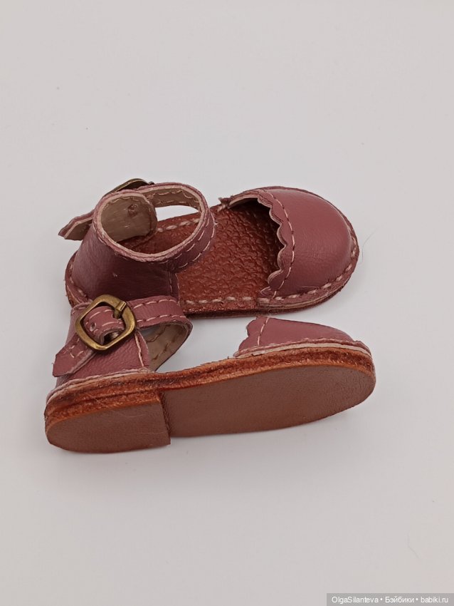 Обувь для руби ред 37 см — Обувь для кукол