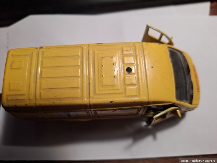 Винтажные машинки 1:24 — Винтажные куклы и игрушки детства (фото 2)