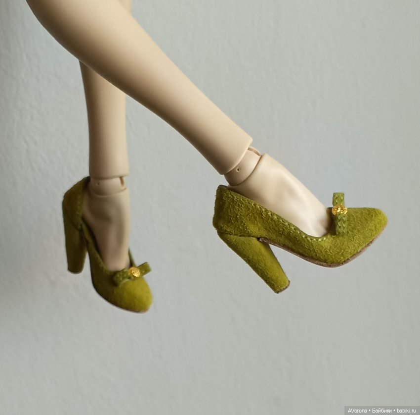 Комплект цвета молодой травки