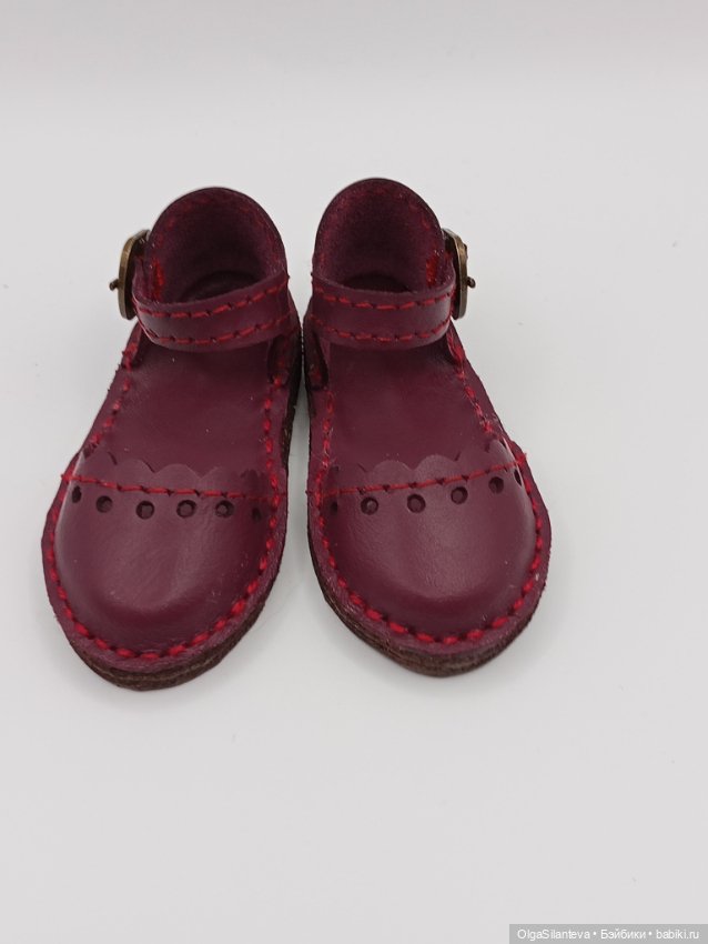 Обувь для руби ред 37 см — Обувь для кукол